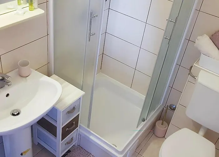 Lovely In With Wifi Mali Ston